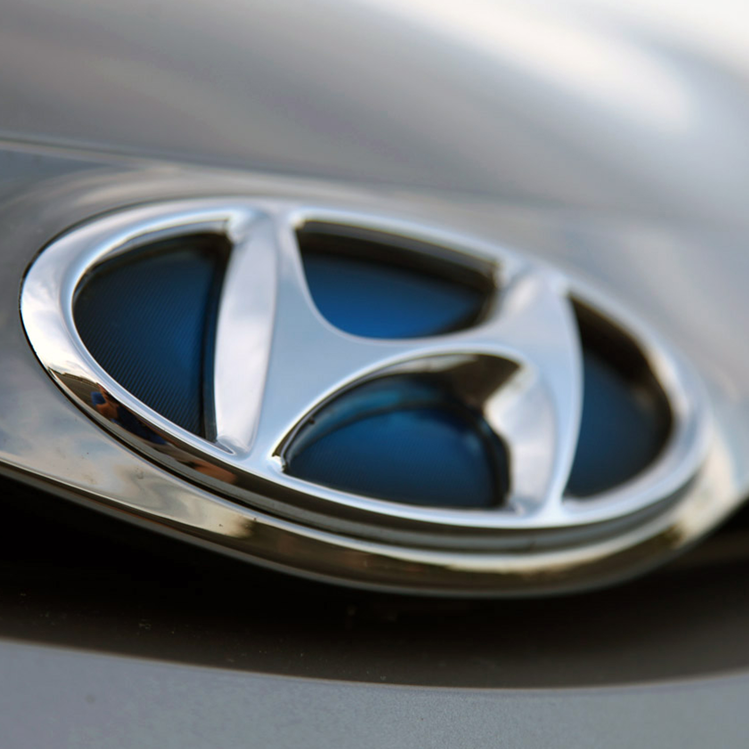 Hyundai logo car emblem