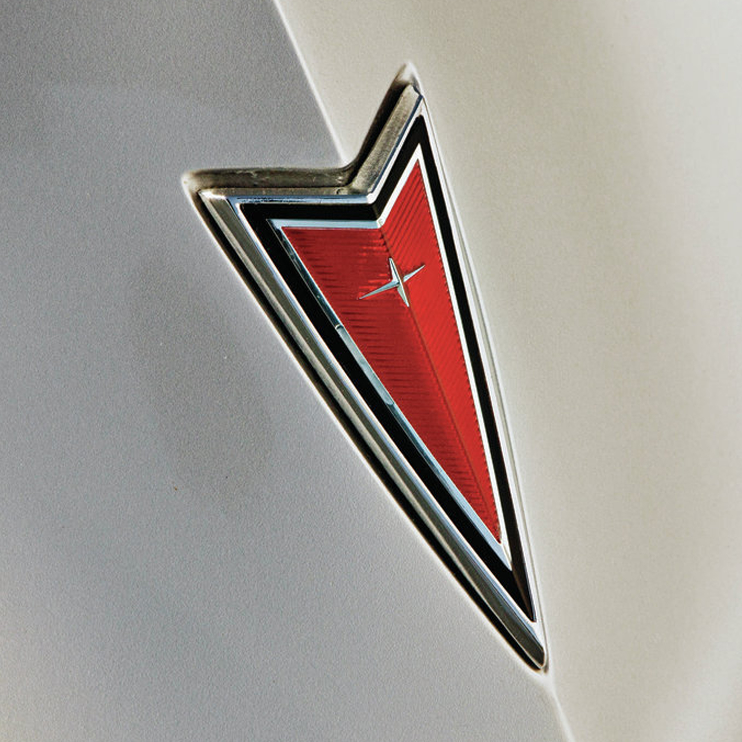 Pontiac logo car emblem