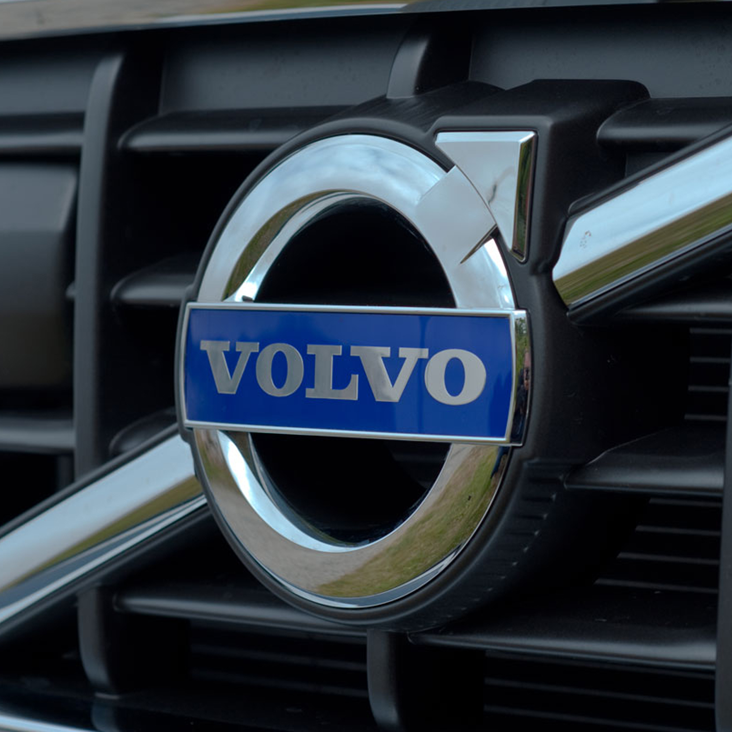 Volvo logo car emblem