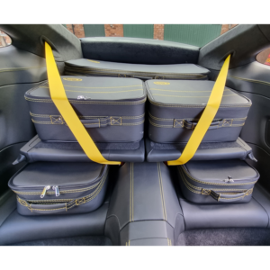 bagageväskor porsche 992 rear yellow stitch customer picture