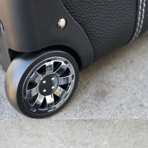 bagageväskor tesla model3 detalj hjul