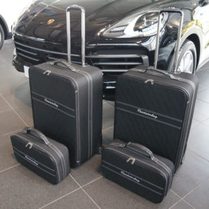bagageväskor universal porsche cayenne syn3