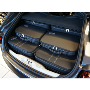 Ferrari gtc4 lusso bagageväskor alla sex i lucka