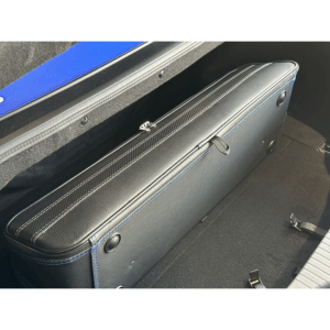 Lexus LC 500 cabriolet bagageväskor längst in