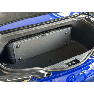 lexus lc 500 cabriolet bagageväskor längst inskjuten2