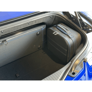 Lexus LC 500 cabriolet bagageväskor sidoväska höger