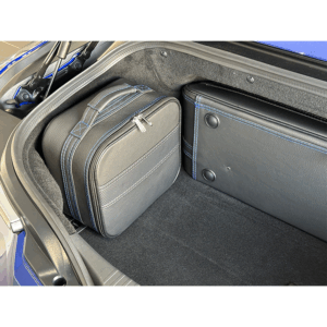 Lexus LC 500 cabriolet bagageväskor sidoväska vänster